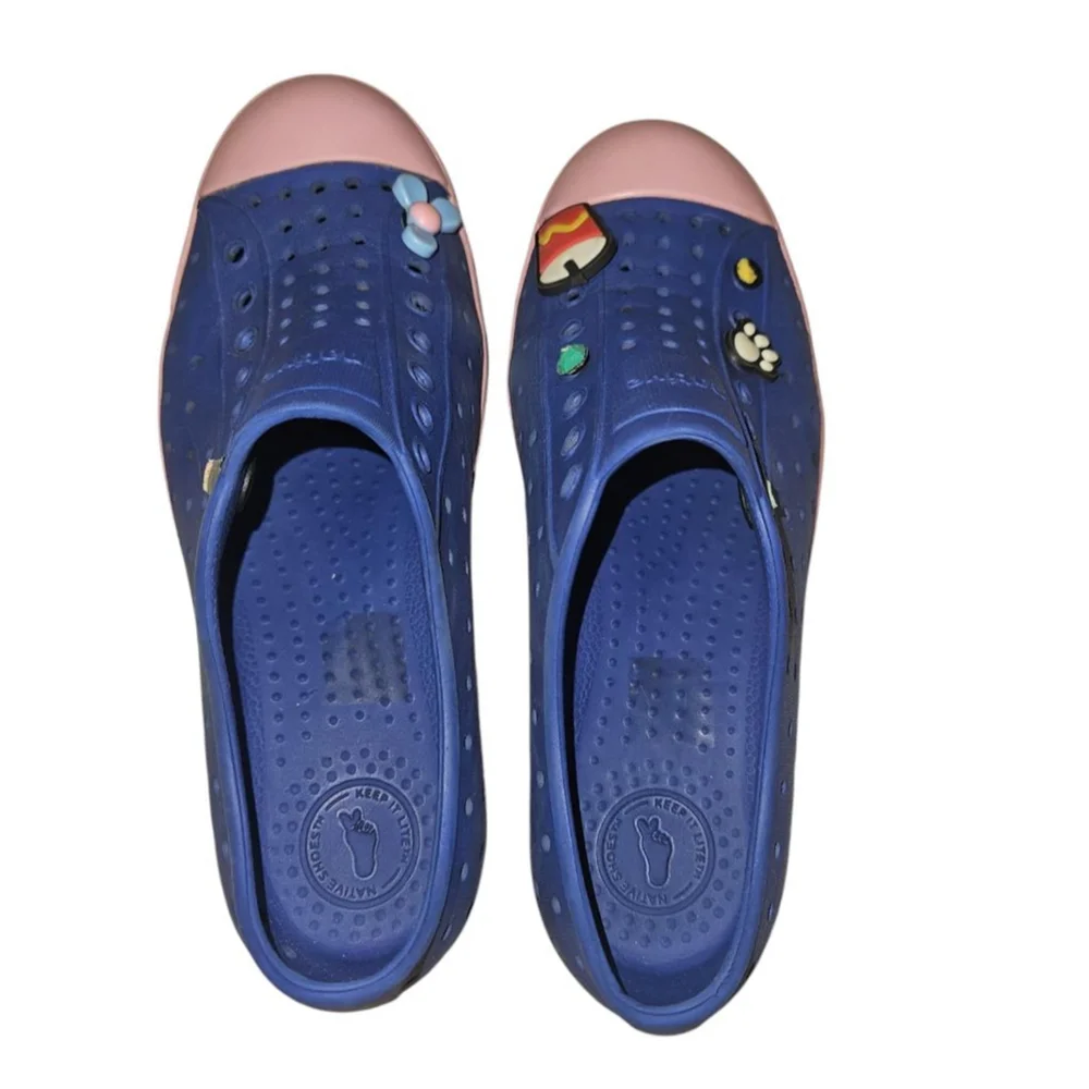 Native Jeffersons Shoes Girl's size J3
